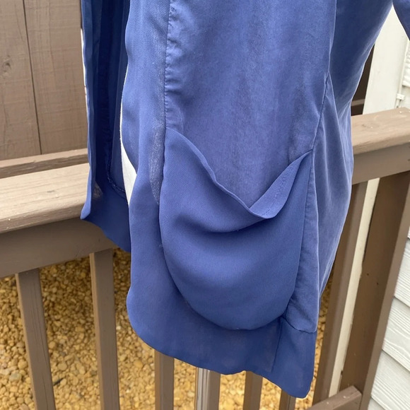 🌸Lightweight Cardigan/Blazer in blue with large front pockets - Picture 7 of 14